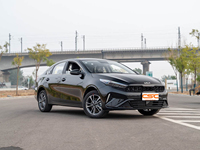 Offre Spéciale 2024 Nouvelle Kia K3 1.5L CVT Essence Berline Confort Plus Conduite à Gauche pour Jeunes Familles et Commuters Urbains