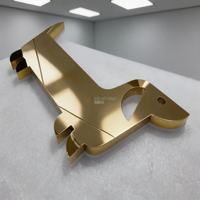 Plaque de signalisation personnalisée de luxe en titane doré, forme unique, logo métallique poli pour hall d'entreprise et mur de marque VIP
