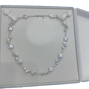 Collar de Perlas de Agua Dulce Naturales con Diseño Nuevo 2025, Color Azul Plateado, con Cadena para Clavícula y Cadena para el Cuello para Mujer - Product Image 5