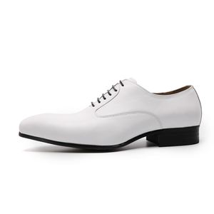Zapatos de Vestir Formales Blancos y Elegantes para Hombre, Estilo Oxford, OEM/ODM - Product Image 3