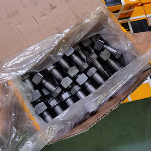 Suku Cadang Undercarriage Excavator Caterpillar Komatsu, Baut Track Shoe D9R - Product Image 6