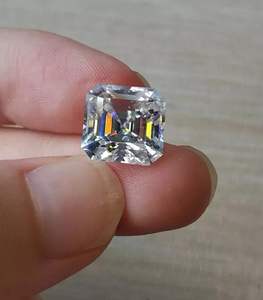 Diamanti Sintetici IGI Certificati 18ct CVD/HTPT Taglio Asscher Colore D Purezza VVS per Creazione di Gioielli - Product Image 3