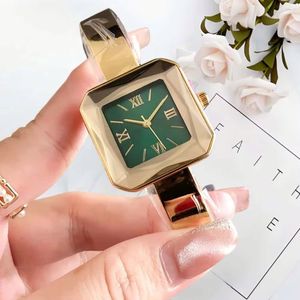 Montre pour femme avec boîtier octogonal doré rétro, cadran vert, chiffres romains, bracelet en métal, élégante, montre de luxe pour femmes - Product Image 1