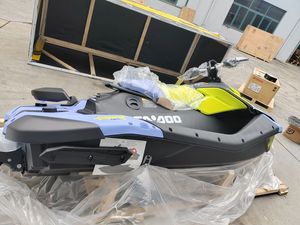 2024 ans Spark Trixx <span class=keywords><strong>2</strong></span> <span class=keywords><strong>ou</strong></span> plus 90 chevaux <span class=keywords><strong>bateau</strong></span> à <span class=keywords><strong>moteur</strong></span> d'eau bleu vapeur et jaune néon - Product Image 2