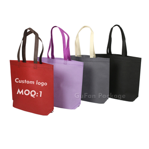 Factory Price Promotional Non-Woven Eco-Friendly Reusable Tote Bags Customized Logo Fashion Small Size Multi-Purpose Gift Bags