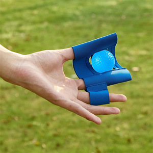 Mini guante de entrenamiento de tela de malla azul y negro con soporte para muñeca para voleibol de uso general - Product Image 2
