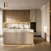 Ensemble d'armoires de cuisine pour projet de maison, finition lisse, couleur beige brillant, unité d'armoires de cuisine, armoires de cuisine