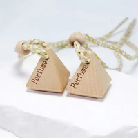 Vente en gros de flacons diffuseurs de parfum pour voiture en verre dégradé coloré de 6 ml avec bouchon en bois et décalcomanie personnalisée