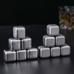 Glaçons en titane réutilisables Pierres à <span class=keywords><strong>whisky</strong></span> non fondantes Pierres réfrigérantes rechargeables pour <span class=keywords><strong>whisky</strong></span> et autres boissons - Product Image 5