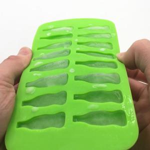Moule à glaçons en silicone en forme de bouteille de cola à 16 cavités, écologique et non toxique - Product Image 3