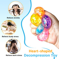 YIWUPOWER Jouet Squishy Cœur en Maltose 3,7 cm, à Remontée Lente, Anti-Stress, Balle à Presser en Forme de Cœur, Jouet Fidget, Cadeau pour la Saint-Valentin et les Fêtes
