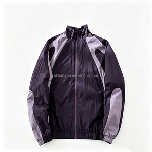 Veste de survêtement noire et jaune à col montant, coupe-vent léger zippé, idéal pour les équipes sportives - Product Image 4