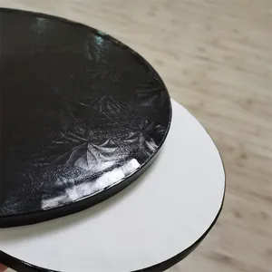 12mm Thick Round White Cake Base Board Waterproof Gold Foil And Embossed Food Grade 8 10 12 14 16 Inch Cake Drum For Cake