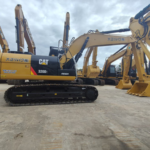 Excavatrice CAT 320D2 de 20 tonnes avec godet de terrassement d'une capacité de 1 m³, modèle d'excavatrice sur chenilles d'occasion cat320d2 - Product Image 5