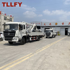 6-10 tonnes grue hydraulique de camion de boom avec le <span class=keywords><strong>treuil</strong></span> et le panier d'homme pour la construction - Product Image 4