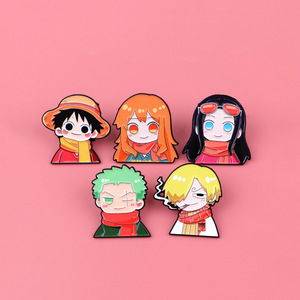 Broches de Bisutería de Moda 0NE PIECE Q <span class=keywords><strong>Ver</strong></span>. Broches de Metal de Luffy, Zoro, Nami, Boa y Sanji, Insignias de Aleación para Manualidades, Broche de Anime - Product Image 5