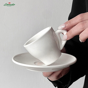 ชุดแก้วกาแฟเอสเพรสโซเซรามิกพร้อมจานรองและช้อน รับทำโลโก้ตามสั่ง สำหรับร้านกาแฟ ร้านอาหาร ขายส่ง - Product Image 5