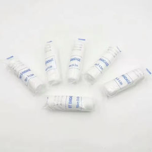 ضمادة شاش PBT مطاطية طبية معقمة للإسعافات الأولية، متوافقة مع المعايير، من مصنع محترف، متوفرة بمقاسات OEM - Product Image 2