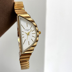 Reloj de Cuarzo para Mujer, Elegante y con Estilo, Dorado Irregular, Nuevo 2026 - Product Image 2