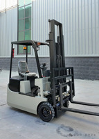Transpalette électrique compacte et économique de 0,5 à 1 tonne, auto-chargeur, avec batterie au plomb-acide et pneus pleins