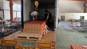 Tuiles de toiture ondulées en <span class=keywords><strong>PVC</strong></span> haute densité et en résine synthétique |   Tôles de toiture ignifuges et résistantes à la chaleur pour une utilisation durable dans les maisons - Product Image 5