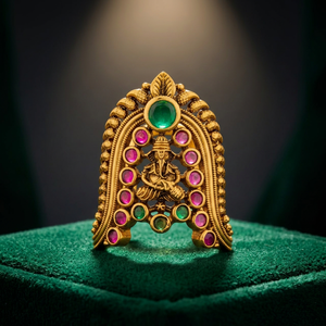 Bague Géométrique Antique en Alliage 190281, Luxe Classique, Tendance Religieuse, Plaqué Or, Sertissage Pavé de Rubis Verts Créés en Laboratoire - Product Image 3