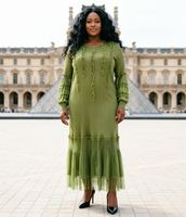 Robe longue plissée élégante décontractée grise pour femmes africaines grandes tailles, à manches longues, avec volants et ourlet en tulle perlé, plissée, ODM OEM