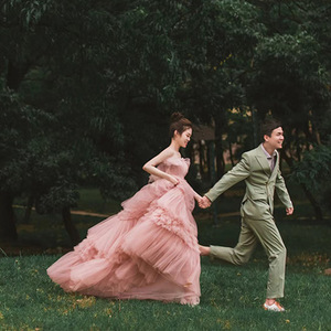 Pink Strapless Ball Gown Empire Waist Tulle Wedding Dress Red Bean Paste Color For Outdoor Travel Photography - Product Image 4