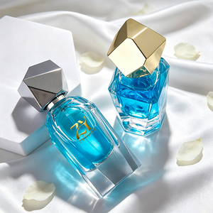 Emballage <span class=keywords><strong>de</strong></span> <span class=keywords><strong>parfum</strong></span> unisexe moderne, flacon <span class=keywords><strong>de</strong></span> <span class=keywords><strong>parfum</strong></span> en verre facetté <span class=keywords><strong>de</strong></span> 30 ml avec bouchon irrégulier - Product Image 2
