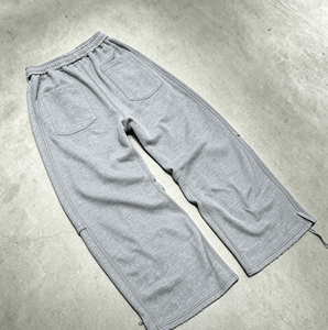 Pantalon de jogging déchiré pour homme, taille élastique avec cordon de serrage, style streetwear, coupe oversize, 100% coton, effet usé - Product Image 5
