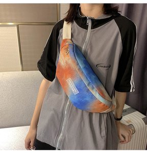 Yüksek kalite özel tasarlanmış batik Fanny paketi yumuşak grafik baskılı Polyester bel çantası erkekler kadınlar kızlar için moda Unisex - Product Image 2