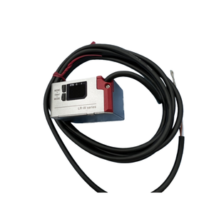 KEYENCE LR-W500 White Light Spot Photoelectric Sensor Cable Type Specialized for Industrial Object Detection in Stock - Product Image 3