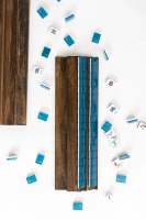 Ensemble de tuiles de mahjong américain en acrylique gravé, motif grue d'origami bleue, de luxe moderne et personnalisé, avec tapis, supports de tuiles, table et cadeaux, pour divertissement portable
