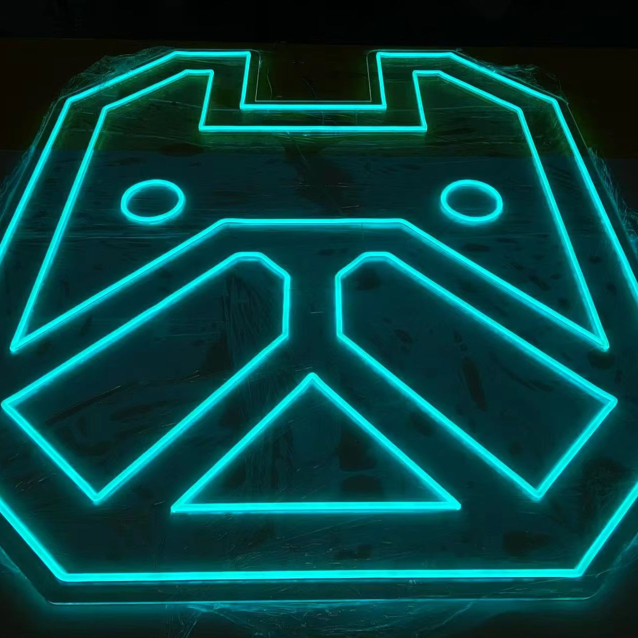 Free Design Led Illuminated Neon Sign Custom logo Advertising Smoke Shop bar Wedding Decoration Neon Light Sign