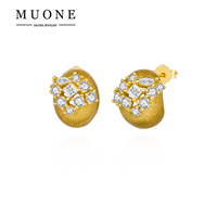 Boucles d'oreilles clous tendance pour femmes en argent sterling 925 avec zircon cubique scintillant, brossées, cadeaux quotidiens et festifs pour fiançailles et mariage