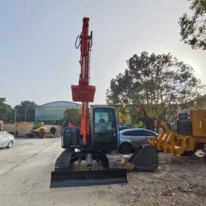 Mini-excavatrice Hitachi Zaxis 70 d'occasion en excellent état, 7 tonnes, provenance Japon, avec moteur, boîte de vitesses et pompe en stock - Product Image 1
