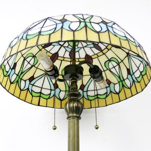 Lámpara de Pie Estilo Tiffany LongHuiJing, 63 Pulgadas de Alto, Lámpara de Pie de Vidrio Teñido, Lámparas de Pie Wisteria - Product Image 6