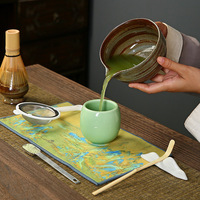 Ensemble Matcha en céramique avec bec verseur, support de fouet Chasen style Japandi et logo personnalisé, écologique, vente en gros