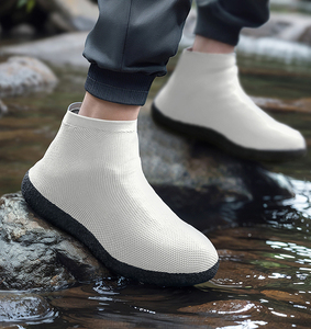 Zapatos <span class=keywords><strong>de</strong></span> lluvia <span class=keywords><strong>de</strong></span> neopreno unisex <span class=keywords><strong>para</strong></span> lavado <span class=keywords><strong>de</strong></span> coches, uso en el jardín, botas <span class=keywords><strong>de</strong></span> punta redonda impermeables con plantilla <span class=keywords><strong>de</strong></span> goma <span class=keywords><strong>para</strong></span> hombres y mujeres - Product Image 5