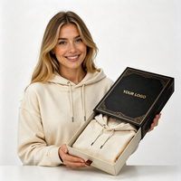 Boîte à vêtements personnalisable de luxe rétro noire rigide avec tiroir coulissant pour sweats à capuche de marque de créateur, emballage de vente au détail haut de gamme pour un déballage premium