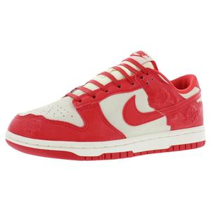 Chaussures Nike Dunk Low en cuir pour femmes, couleur Coconut Milk University Red, style basketball - Product Image 1