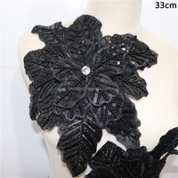 Coloré Perlé Sequin Broderie Tulle Robe Tissu 3d Fleurs Patchs pour Vêtement Robe Décoration