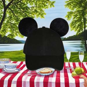 Casquette de baseball noire unie personnalisée à 6 panneaux pour enfants, motif sportif, oreilles de souris, imperméable, broderie 3D, impression en relief, quatre motifs - Product Image 3