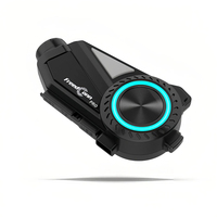 Le R3 Pro est doté de WiFi FM, d'un enregistreur vidéo 2K pixels, d'un casque Bluetooth pour moto et d'un talkie-walkie avec caméra.