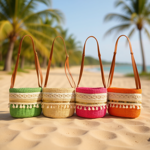 Bolso de Paja 28x18x9cm con Lentejuelas de Encaje Estilo Bandolera - Product Image 2