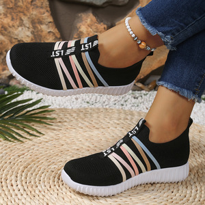 Chaussures en toile décontractées tendance pour l'été, nouveau style, respirantes, à enfiler, semelle en caoutchouc, design sportif - Product Image 2