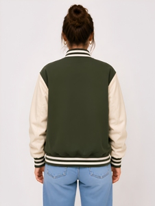 Veste universitaire pour femme, vert beige, avec lettre R brodée, style preppy, coupe classique, logo sur le devant - Product Image 2