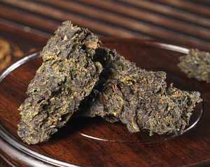 伝統的な有名な有機精製中国黒茶磚 4～5年熟成 再加工・発酵済み 湖南省産健康茶 - Product Image 3