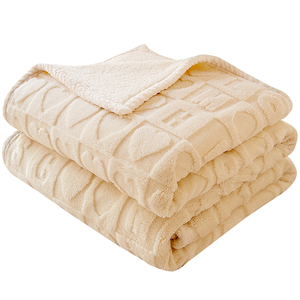 Couverture chaude double couche pour l'hiver Fabrication du Vietnam Couverture personnalisée en laine d'agneau pour drap de lit - Product Image 2