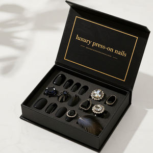 Ensemble d'ongles artificiels à presser de 24 pièces en gros Boîtes de cosmétiques de <span class=keywords><strong>manucure</strong></span> laminés mats pour les soins et les manucures de bricolage - Product Image 1